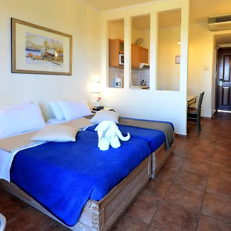 Aegean コス・タウン