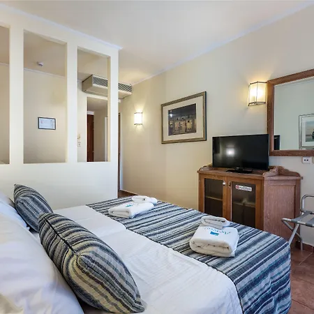 Aegean コス・タウン