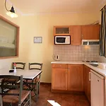 Hotel apartamentowy Aegean